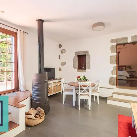 Casa Brumas De Arbejales بيت للعطل تيرور