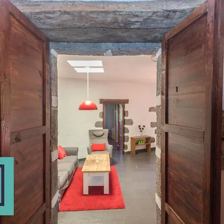 Casa Brumas De Arbejales بيت للعطل تيرور