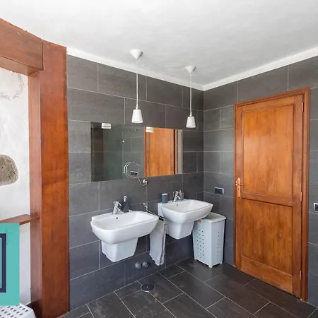 بيت للعطل Casa Brumas De Arbejales