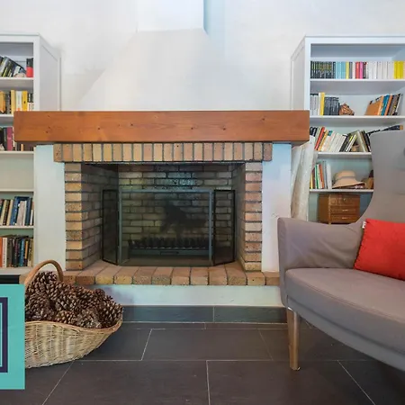 Semesterbostad Casa Brumas De Arbejales